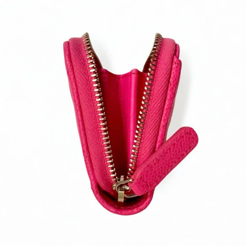 💗CHANEL Zip Coin Purse Wallet Quilted Hot Pink CAVIAR CC Logo Gold-Tone Hardware